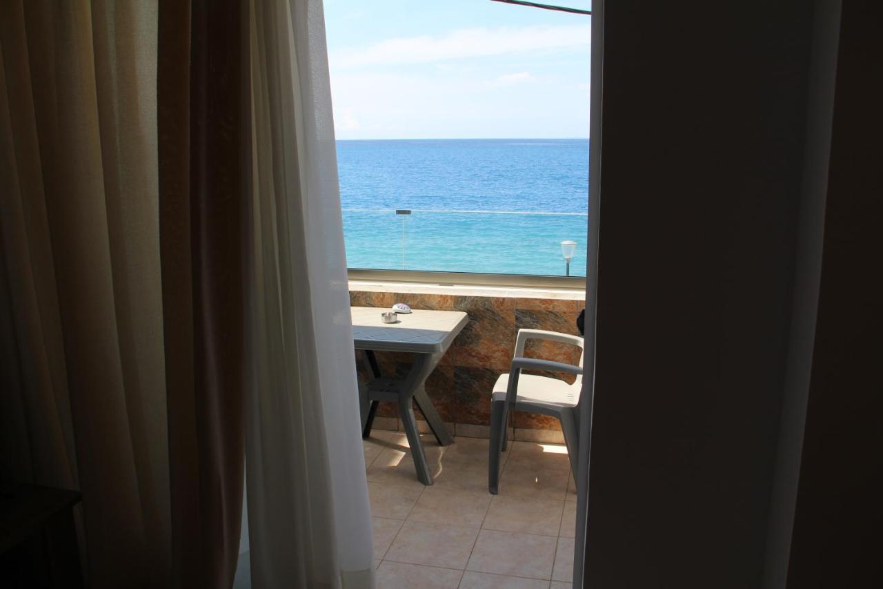 Sea Pearl Luxury Apartment Rhodes City Exteriör bild